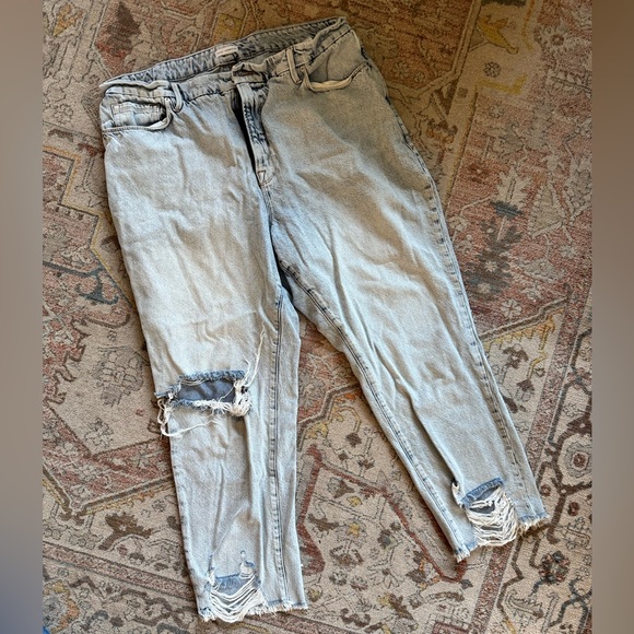 Good American Classic High Rise Jean - Sz 16 GCCU859T BLUE539 - Picture 2 of 5